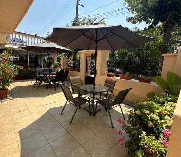 Chernomorets House | Guestrooms Zoya