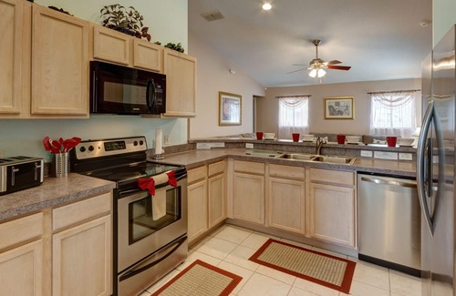 Hillcrest Estates Villa | GUESTS LOVE THIS LUXURY 4 BED VILLA, PRIVATE POOL, GAMES ROOM & NOT OVERLOOKED