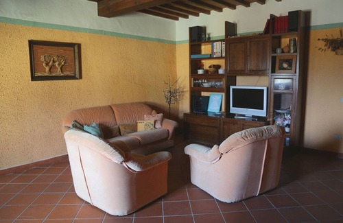 Lorenzana Apartment | Guests of the Borgo - Tatiana House