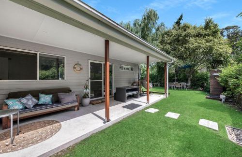 Vincentia House | Gugunyal Cottage - Belle Escapes Jervis Bay