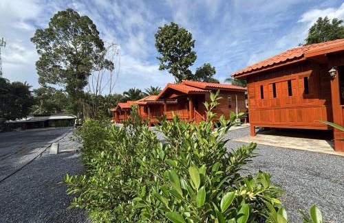 Ao Nang House | Guitar Thai Style Pool House