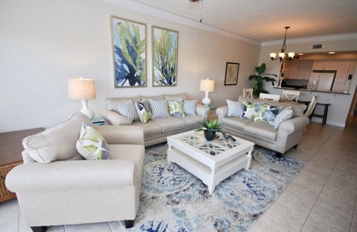 Steinhatchee Condo | Gulf Breeze Condo #107 - Wifi, Private Boat Ramp and Pool