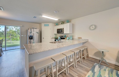 Charlotte Harbor House | Gulf Cost Home 5min to I-75 & Sunseekers Resort