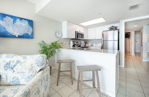 Gulf Shores Condo | GULF FRONT Hotel Suite! It is just like a CONDO! Phoenix Hotels
