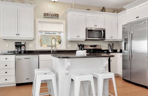 Cape San Blas House | ☀️ Gulf Front, Pet Friendly with Elevator | Sailor's Dream ☀️