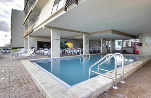 Silver Sands Beach Apartment | Gulf Gate 410