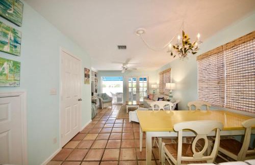 Bahama Village House | Gulf Getaway