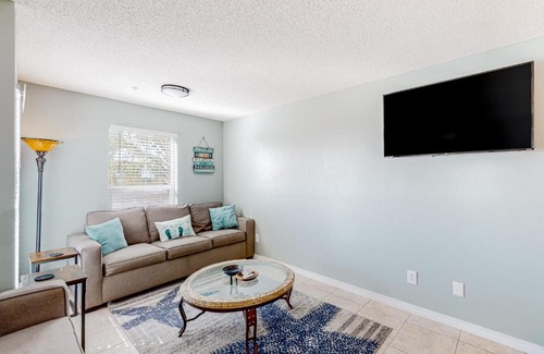 Navarre Beach Apartment | Gulf Island 412