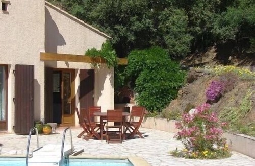 Le Rayol Villa | Gulf Of St. Tropez, Pretty Villa With Pool, Quiet, Luxurious