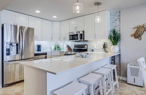 Port Aransas Condo | Gulf Shores 203 Gorgeous 2nd Floor Beachfront View Private Balcony