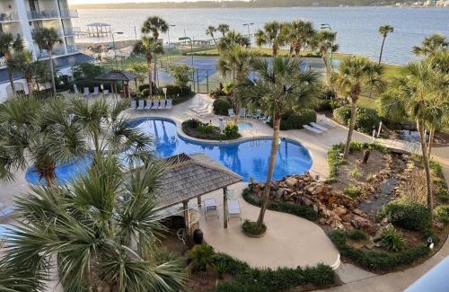 Gulf Shores Apartment | Gulf Shores Surf and Racquet Club Unit 406C