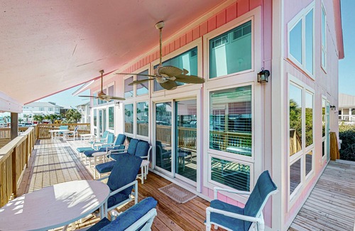 Gulf Trace House | Gulf view home across the street from the beach - walk to shops/restaurants