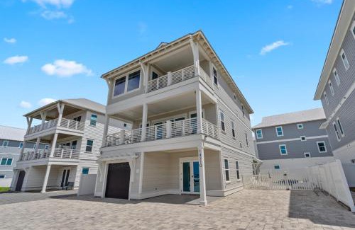 Bid-a-wee Beach House | Gulf Views Pool Rooftop Lounge Private Beach Heavenly Day by AvantStay