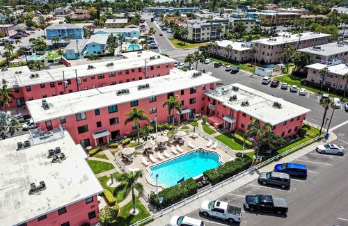 St. Pete Beach Condo | 🌴 Gulf Winds #406 — Bright Beachside Escape with Balcony Views