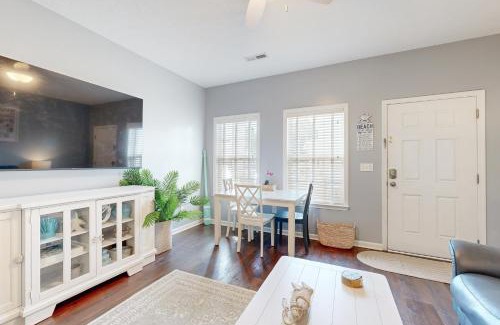 Myrtle Beach House | Gulfstream Cottages 402