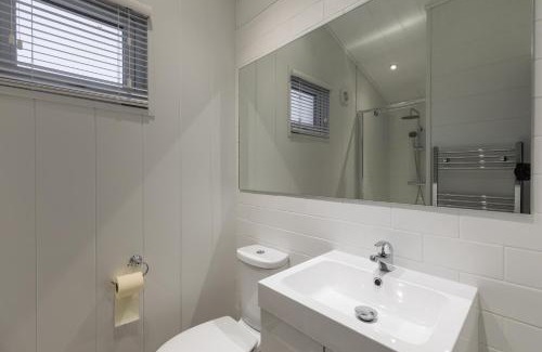 Holywell House | Gull Rocks Beach Lodges