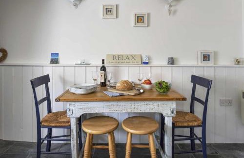 Mousehole House | Gull's Nest Holiday Cottage