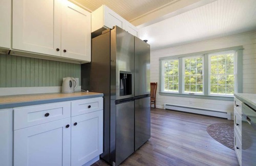 Orland House | Gully Brook Cottage! Lake Access!