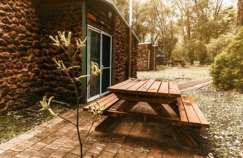 Denmark Ski Chalet | Gum Grove Chalets - Marri (Dog Friendly)