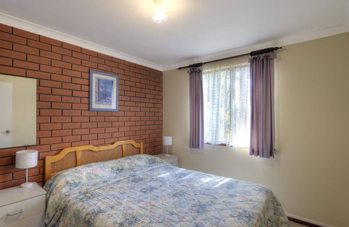 Denmark Ski Chalet | Gum Grove Chalets - Yate