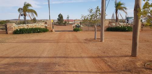 Broken Hill House | Gum Paddock Country Cottage