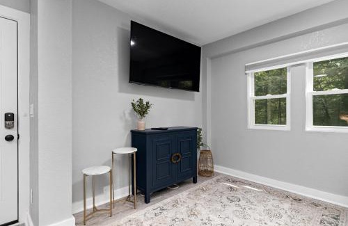 Nellysford House | Gum Tree 01 with Wintergreen Advantage