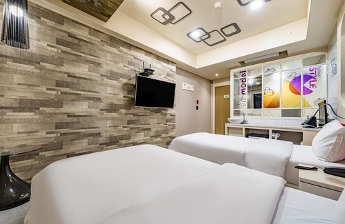 Gumi Hotel | Gumi Indong Hotel Boom