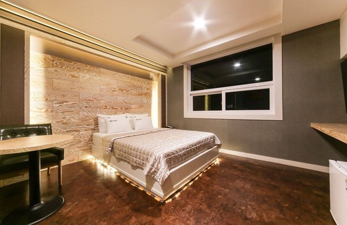 Gumi Hotel | Gumi Indong Hotel WON