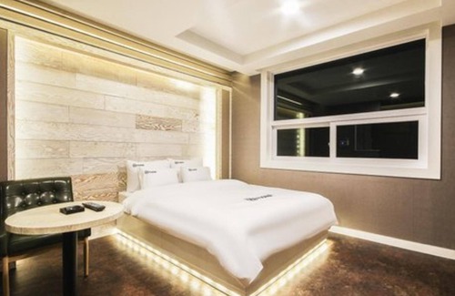 Gumi Hotel | Gumi Indong Hotel WON