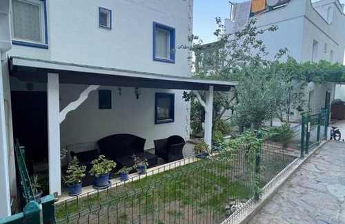 Gundogan House | Gundoğan Family House