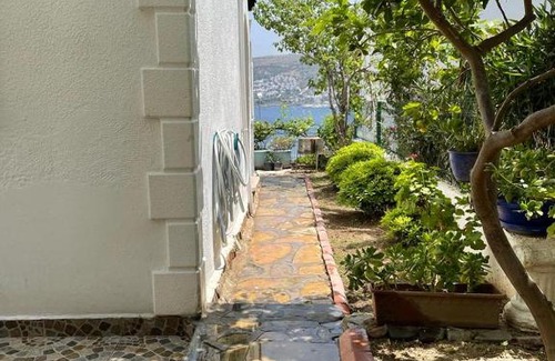Gundogan House | Gundoğan Family House
