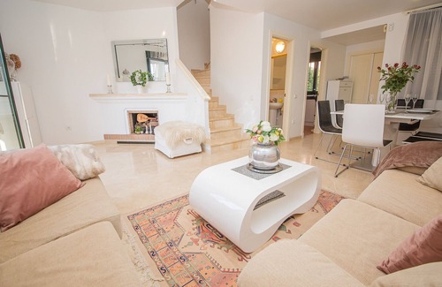 Castillo de Sabinillas Ski Chalet | Gunilla townhouse no 6