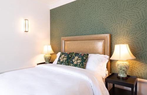 Marylebone Hotel | Gunmakers