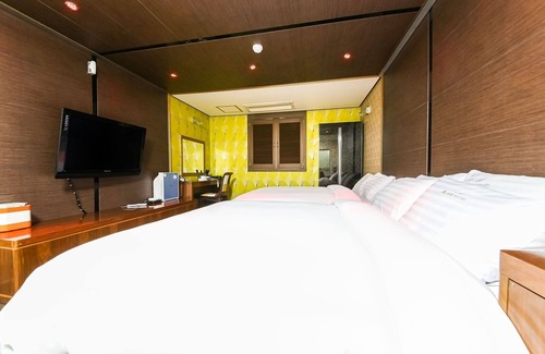 Gunsan Hotel | Gunsan Alice