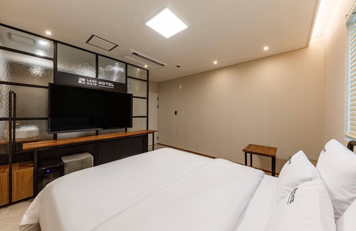 Gunsan Hotel | Gunsan Laonhaje Hotel