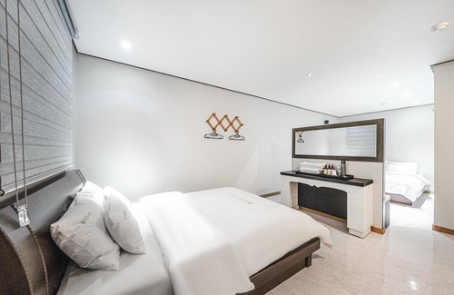 Gunsan Hotel | Gunsan New Fox