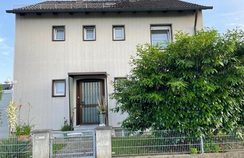 Guenzburg Apartment | Guntia Apartment mit großem Garten