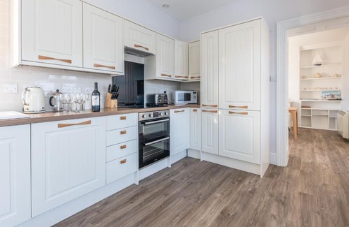 Ventnor House | Gurnard Cottage