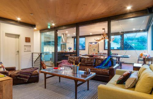 Hirafu Villa | Gustav's Hideaway by H2 Life
