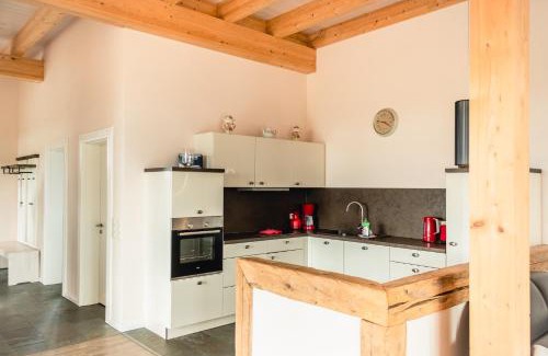 Geelbyholz House | Gut-Royum-Grosse-Diele