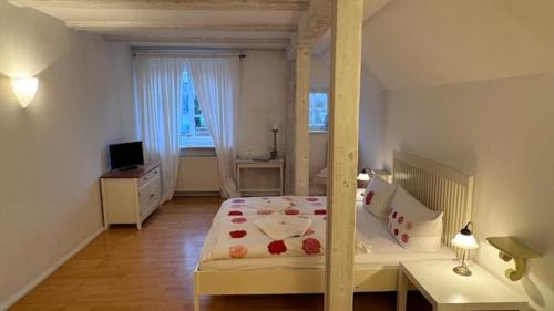 Rugen Island House | Gutshaus Krimvitz kleines Doppelzimmer im Obergeschoss inklusive Frühstück