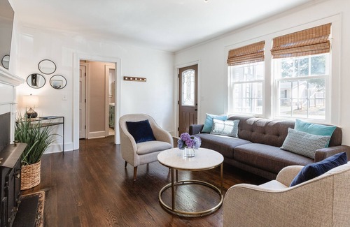 Greenville House | GVL Hidden Gem- Near Downtown; Business, Family, and Pet friendly; Quiet N’hood!