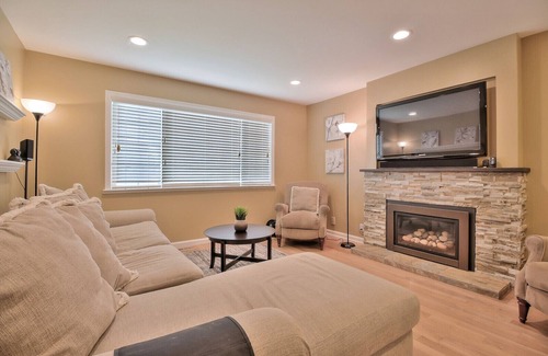 West San Jose House | GW: 4bd/2ba near Apple/Mall/Restaurants