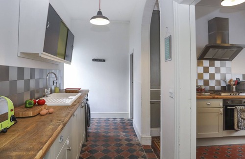 Beaumaris Cottage | Gwalia Stores