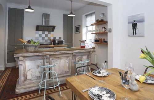 Beaumaris Cottage | Gwalia Stores
