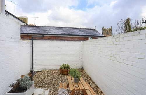 Beaumaris Cottage | Gwalia Stores