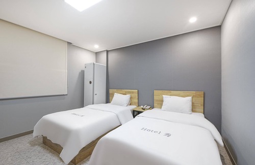 Gwangju Hotel | Gwangju Sangmu Hotel Su