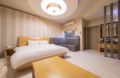 Seo-Gu Hotel | Gwangju Sangmu Luxury Hotel