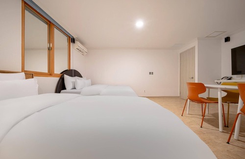 Dong-Gu Hotel | Gwangju Tiffany Motel
