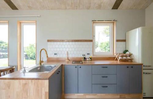 Andeok House | Gwarangpelong Minbak Jeju Couple Family Private House